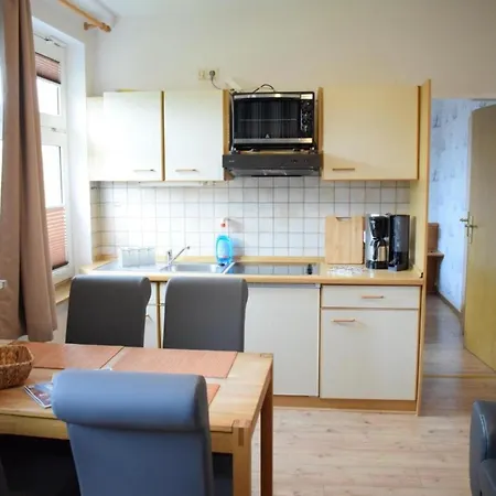 2 Im Haus Seesonne, *